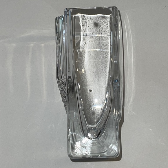 Glass Rectangular Vase EUC - Picture 9 of 17